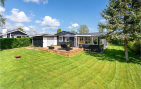 Gorgeous Home In Hejls With Wifi, Hejls